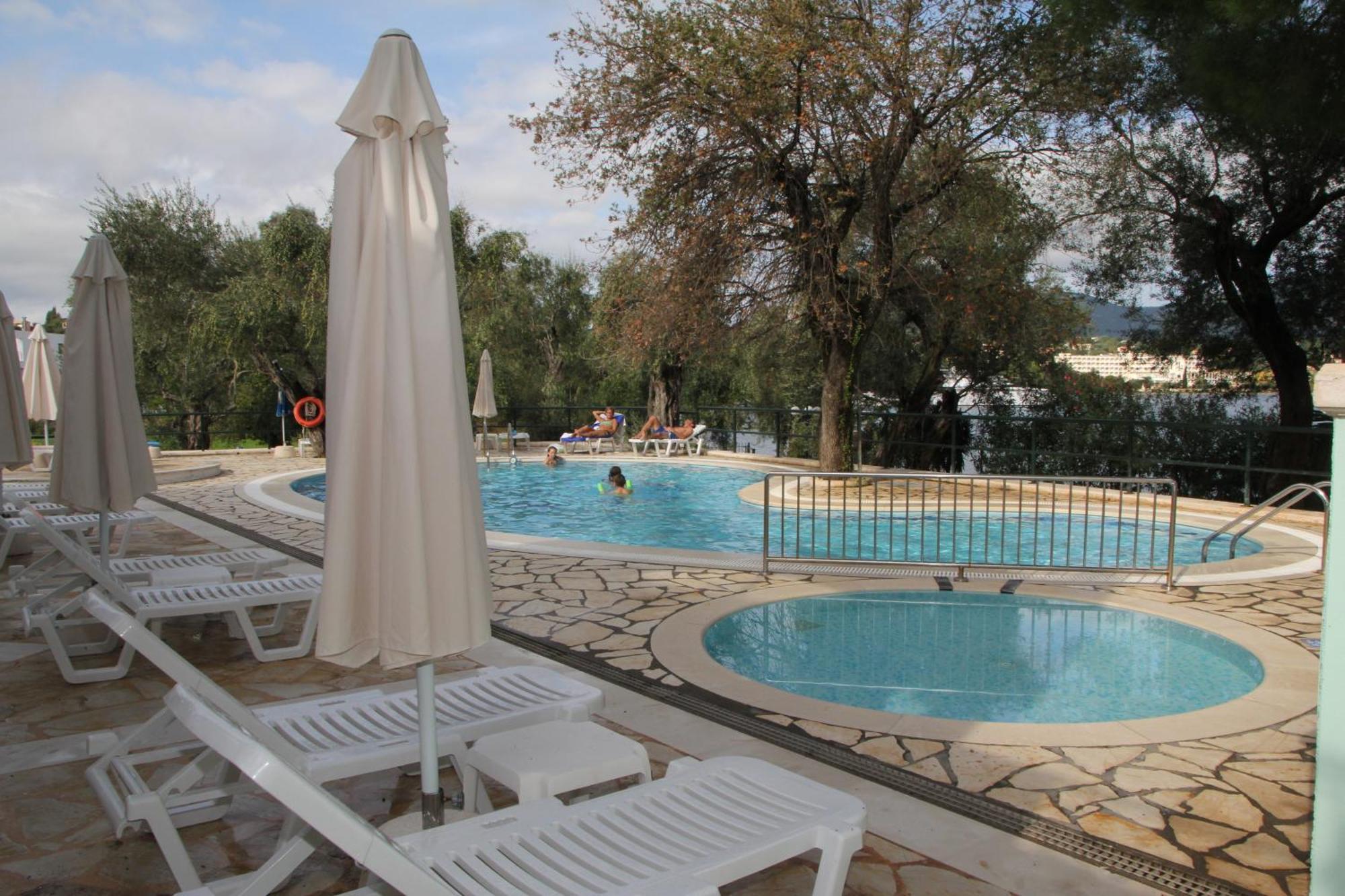 Saint Nicholas Beach Resort Dassia (Corfu) Exterior foto